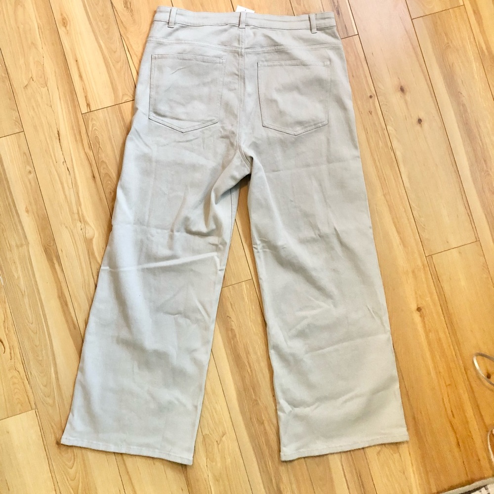 H&M Wide Leg Khaki - Picture 4 of 5